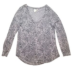 White Crow Leopard Print Long Sleeve V Neck Top XL Buckle Sheer